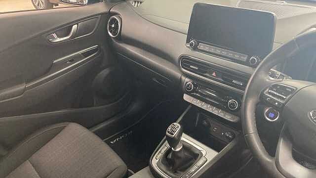 Hyundai KONA 1.0 TGDi 48V MHEV Premium 5dr Petrol Hatchback