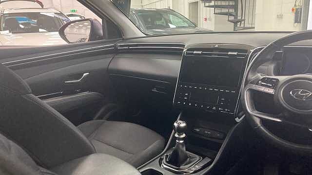Hyundai TUCSON 1.6 TGDi SE Connect 5dr 2WD Petrol Estate Red