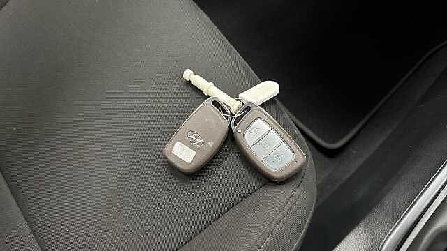 Hyundai BAYON 1.0 TGDi Ultimate 5dr Petrol Hatchback Green