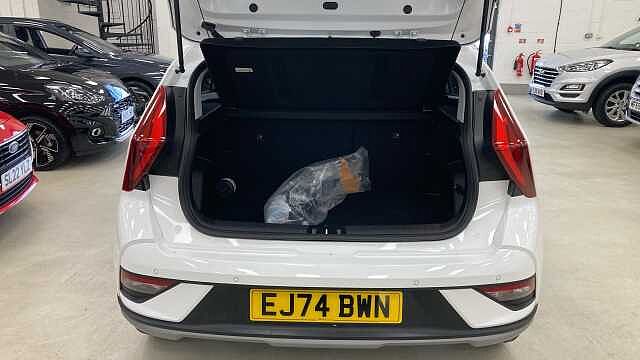 Hyundai BAYON 1.0 TGDi Premium 5dr Petrol Hatchback White