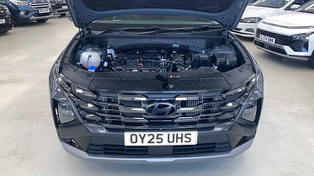 Hyundai TUCSON 1.6T 48V MHD Premium 5dr DCT Petrol Estate