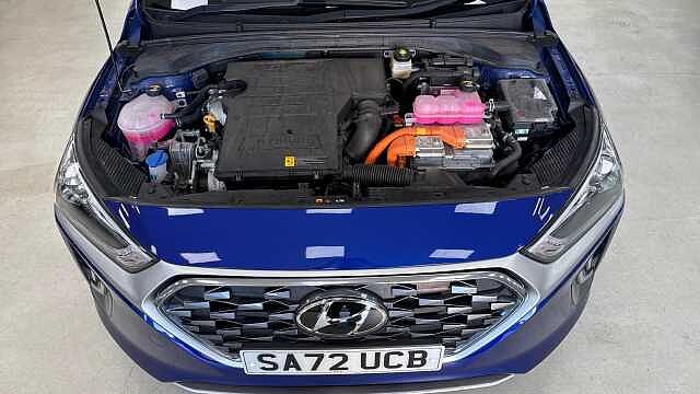 Hyundai IONIQ 1.6 GDi Hybrid SE Connect 5dr DCT Hybrid Hatchback