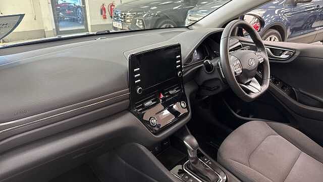 Hyundai IONIQ 1.6 GDi Hybrid SE Connect 5dr DCT Hybrid Hatchback