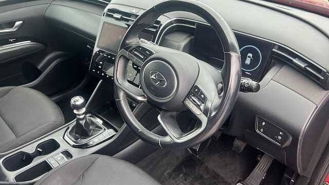 Hyundai TUCSON 1.6 TGDi SE Connect 5dr 2WD Petrol Estate Red