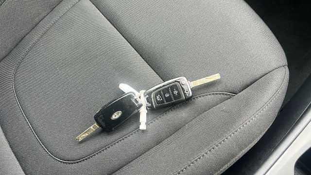 Hyundai TUCSON 1.6 TGDi SE Connect 5dr 2WD Petrol Estate Red