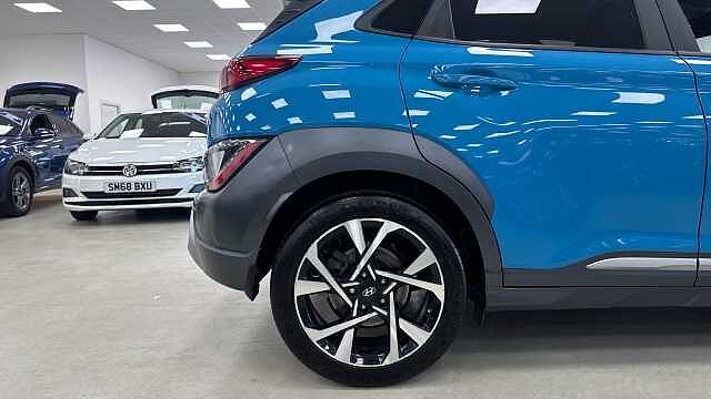 Hyundai KONA 1.0 TGDi 48V MHEV Premium 5dr Petrol Hatchback Blue