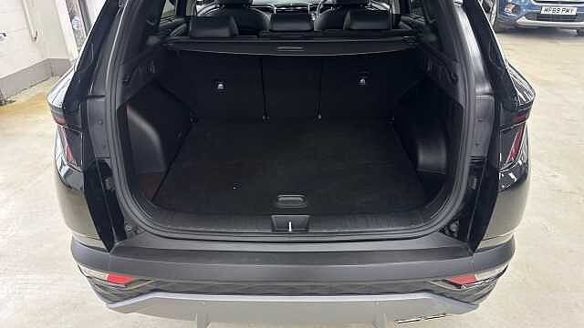 Hyundai TUCSON 1.6 TGDi Hybrid 230 Ultimate 5dr 2WD Auto Hybrid Estate Black