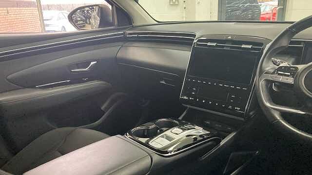Hyundai TUCSON 1.6 TGDi Hybrid 230 SE Connect 5dr 2WD Auto Hybrid Estate