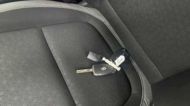 Hyundai KONA 1.0T GDi Blue Drive SE 5dr Petrol Hatchback Red