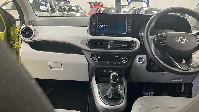 Hyundai i10 1.2 [79] Premium 5dr Auto [Nav] Petrol Hatchback