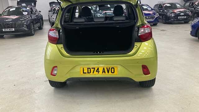 Hyundai i10 1.2 [79] Premium 5dr Auto [Nav] Petrol Hatchback