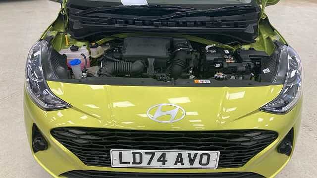 Hyundai i10 1.2 [79] Premium 5dr Auto [Nav] Petrol Hatchback