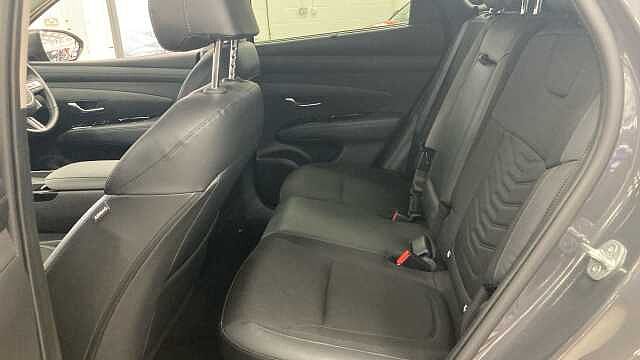 Hyundai TUCSON 1.6T Plug-in Hybrid Premium 5dr 4WD Auto Estate