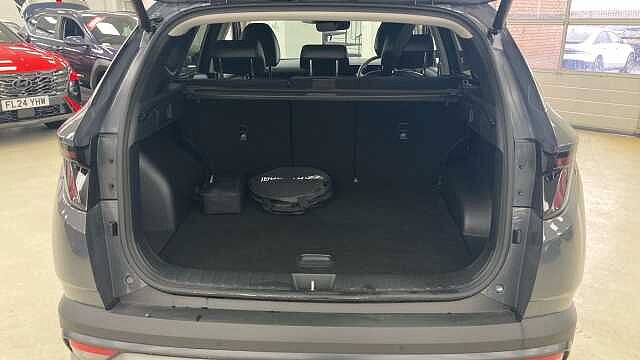 Hyundai TUCSON 1.6T Plug-in Hybrid Premium 5dr 4WD Auto Estate