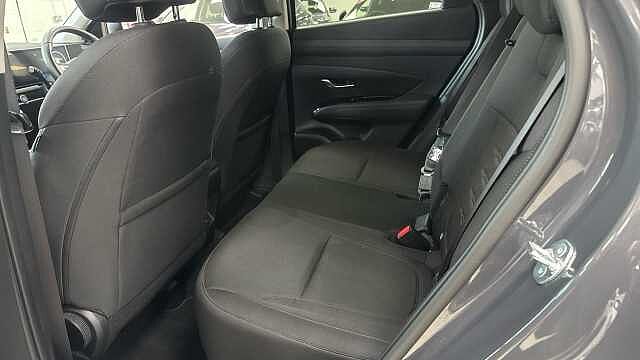 Hyundai TUCSON 1.6T Hybrid Advance 5dr Auto Hybrid Estate Grey