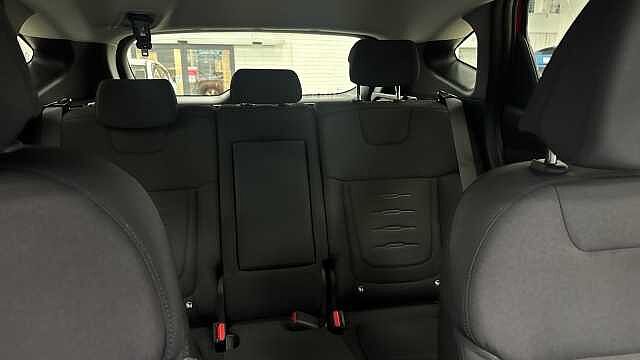 Hyundai TUCSON 1.6T Advance 5dr Petrol Estate Solid - Engine Red