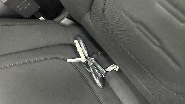 Hyundai TUCSON 1.6T Advance 5dr Petrol Estate Solid - Engine Red