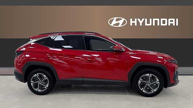 Hyundai TUCSON 1.6T Advance 5dr Petrol Estate Solid - Engine Red
