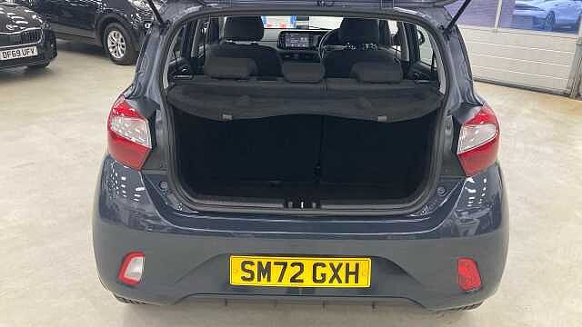 Hyundai i10 1.0 MPi SE Connect 5dr Petrol Hatchback