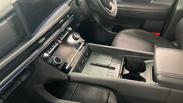 Hyundai SANTA FE 1.6 TGDi Plug-in Hybrid Calligraphy 5dr 4WD Auto Estate