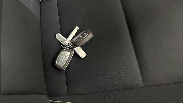 Hyundai I20 1.0T GDi Ultimate 5dr DCT Petrol Hatchback Yellow