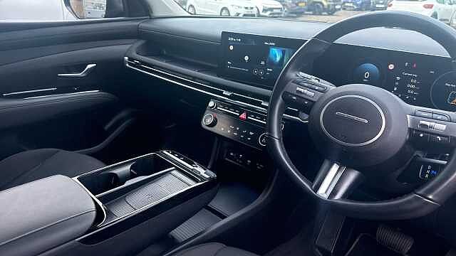 Hyundai TUCSON 1.6T Hybrid Advance 5dr Auto Hybrid Estate Black