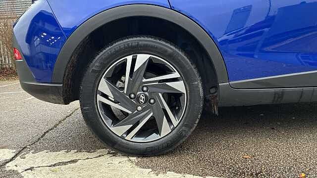 Hyundai BAYON 1.0 TGDi 48V MHEV SE Connect 5dr DCT Petrol Hatchback Blue