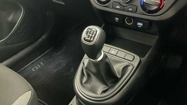 Hyundai I10 1.0 [63] Advance 5dr [Nav] Petrol Hatchback White