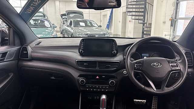 Hyundai TUCSON 1.6 CRDi 48V MHD 136 N Line 5dr 2WD DCT Diesel Estate