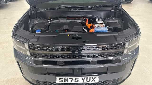 Hyundai SANTA FE 1.6 TGDi Plug-in Hybrid Calligraphy 5dr 4WD Auto Estate