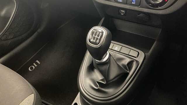 Hyundai I10 1.0 MPi SE Connect 5dr Petrol Hatchback White