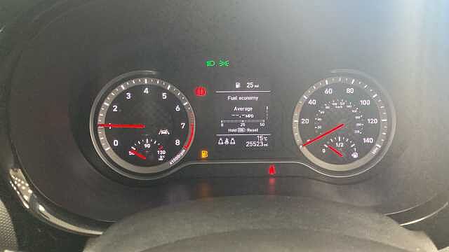 Hyundai I10 1.0 MPi SE Connect 5dr Petrol Hatchback White