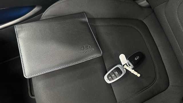 Hyundai TUCSON 1.6 TGDi Hybrid 230 Premium 5dr 2WD Auto Hybrid Estate