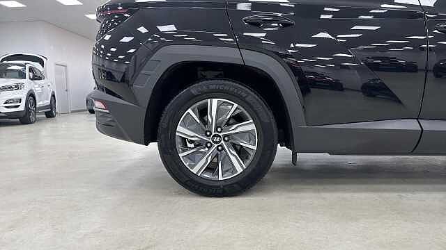 Hyundai TUCSON 1.6 TGDi 48V MHD SE Connect 5dr 2WD DCT Petrol Estate