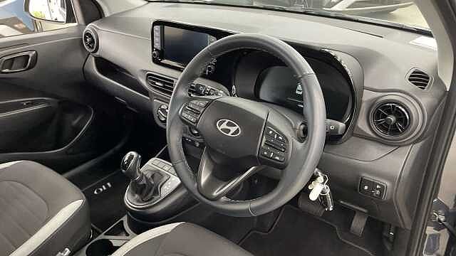 Hyundai i10 1.0 [63] Advance 5dr Auto [Nav]