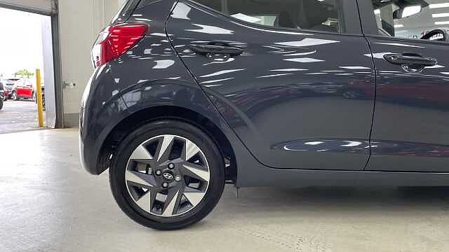 Hyundai i10 1.0 [63] Advance 5dr Auto [Nav]
