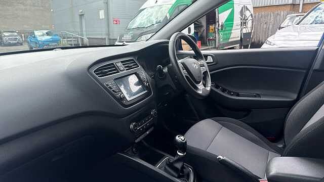 Hyundai I20 1.2 MPi Premium Nav 5dr Blue