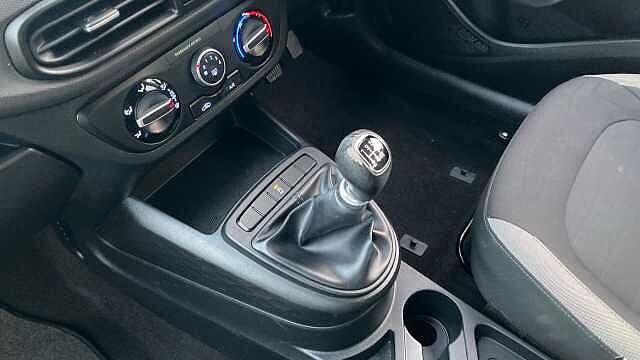 Hyundai I10 1.0 MPi SE Connect 5dr Black