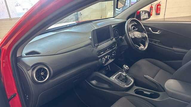 Hyundai KONA 1.0 TGDi 48V MHEV SE Connect 5dr