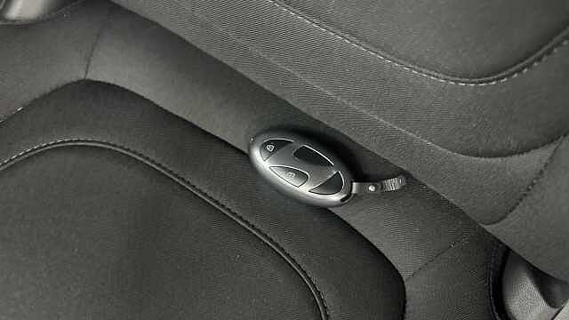Hyundai TUCSON 1.6T 150 Black Line 5dr Pearl - Abyss Black