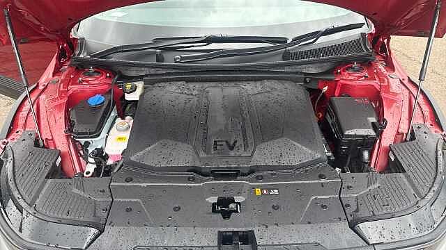 Hyundai IONIQ 5 125kW Advance 63 kWh 5dr Auto Ultimate Red - Metallic