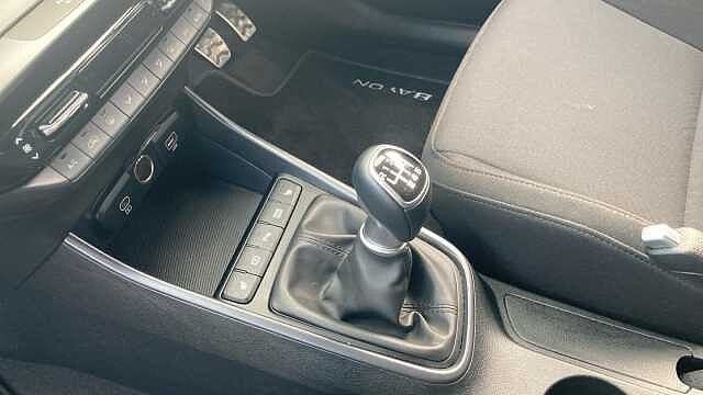 Hyundai BAYON 1.0 TGDi Premium 5dr Green