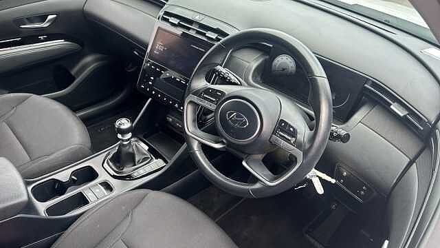 Hyundai TUCSON 1.6 TGDi SE Connect 5dr 2WD White