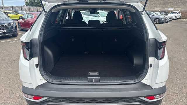 Hyundai TUCSON 1.6 TGDi SE Connect 5dr 2WD White