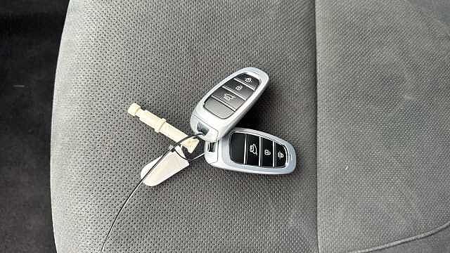 Hyundai TUCSON 1.6 TGDi Plug-in Hybrid N Line 5dr 4WD Auto