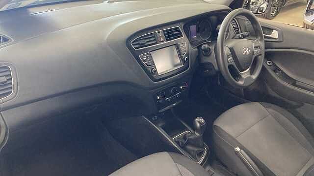Hyundai I20 1.2 MPi S Connect 5dr White