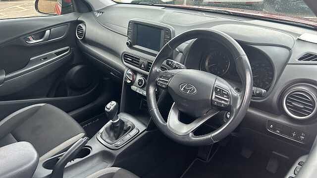 Hyundai KONA 1.0T GDi Play Edition 5dr Red