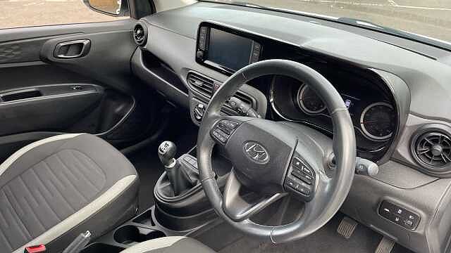 Hyundai i10 1.0 MPi SE Connect 5dr